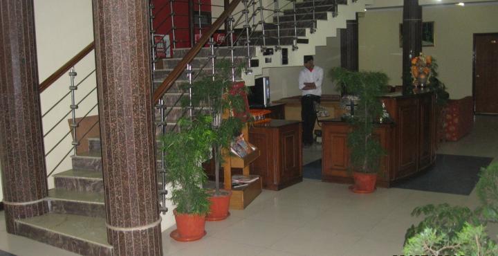 Treebo Trend Mussoorie Club Hotell Dehradun Exteriör bild
