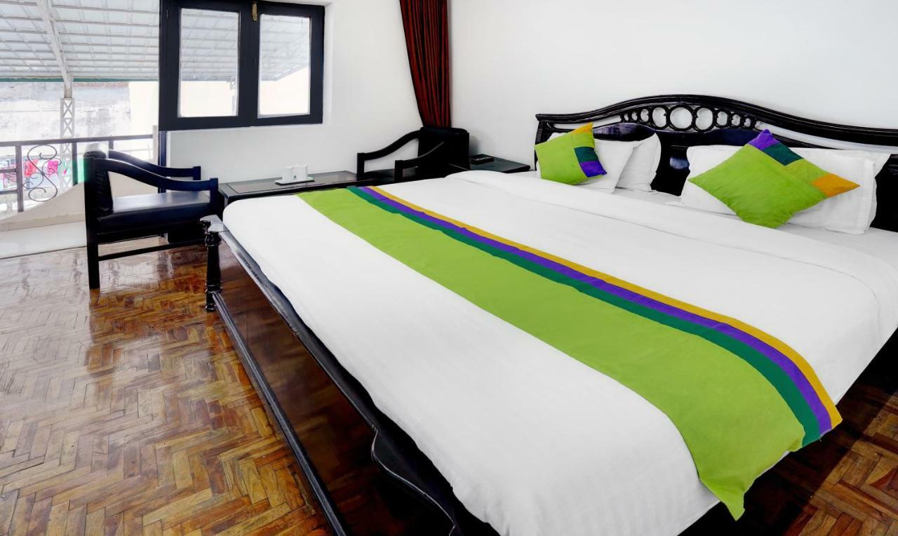 Treebo Trend Mussoorie Club Hotell Dehradun Exteriör bild